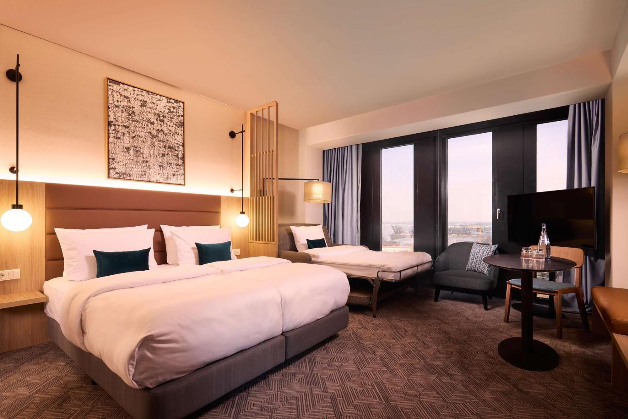Adina Apartment Hotel ミュンヘン エクステリア 写真