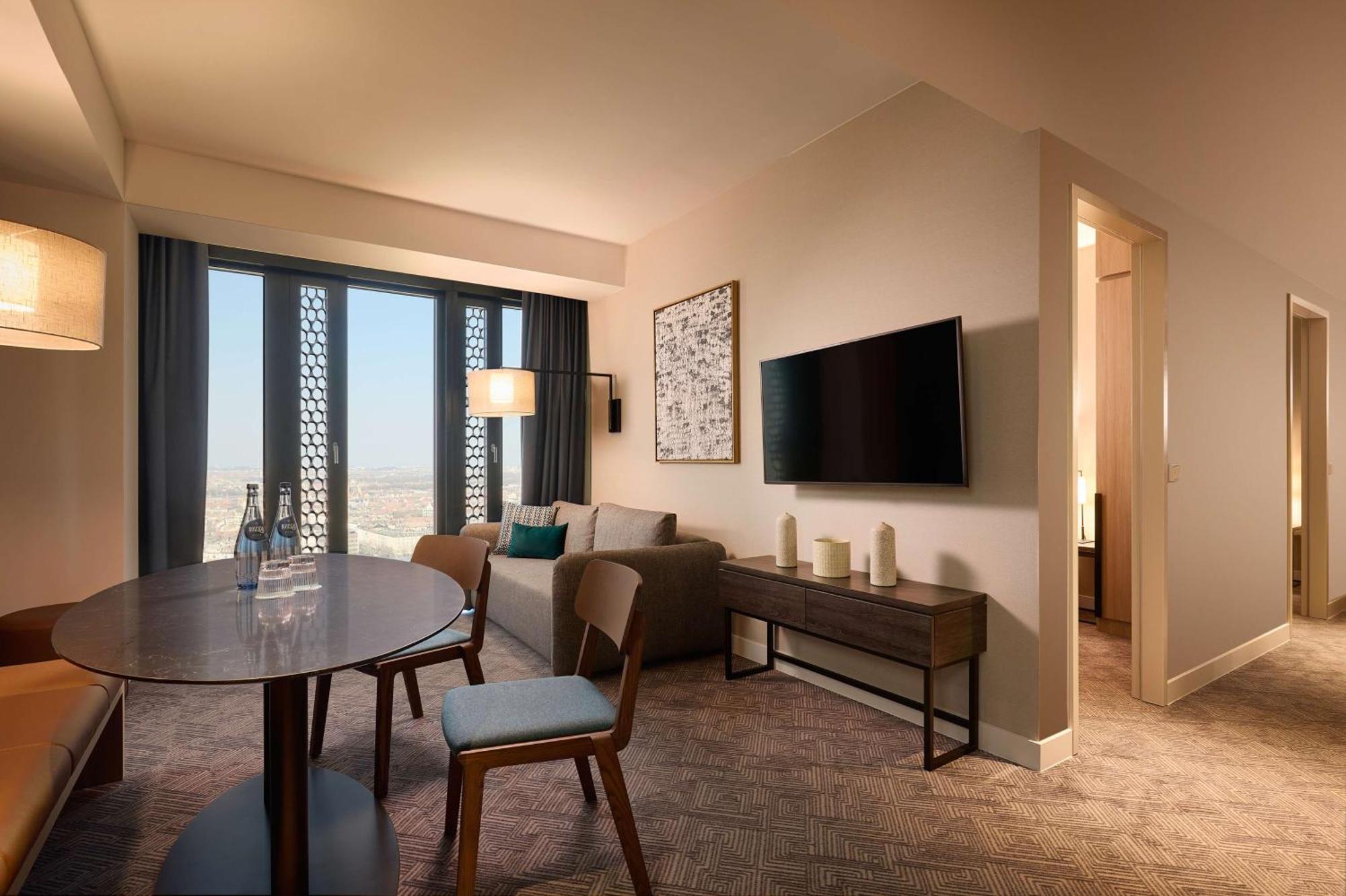 Adina Apartment Hotel ミュンヘン エクステリア 写真