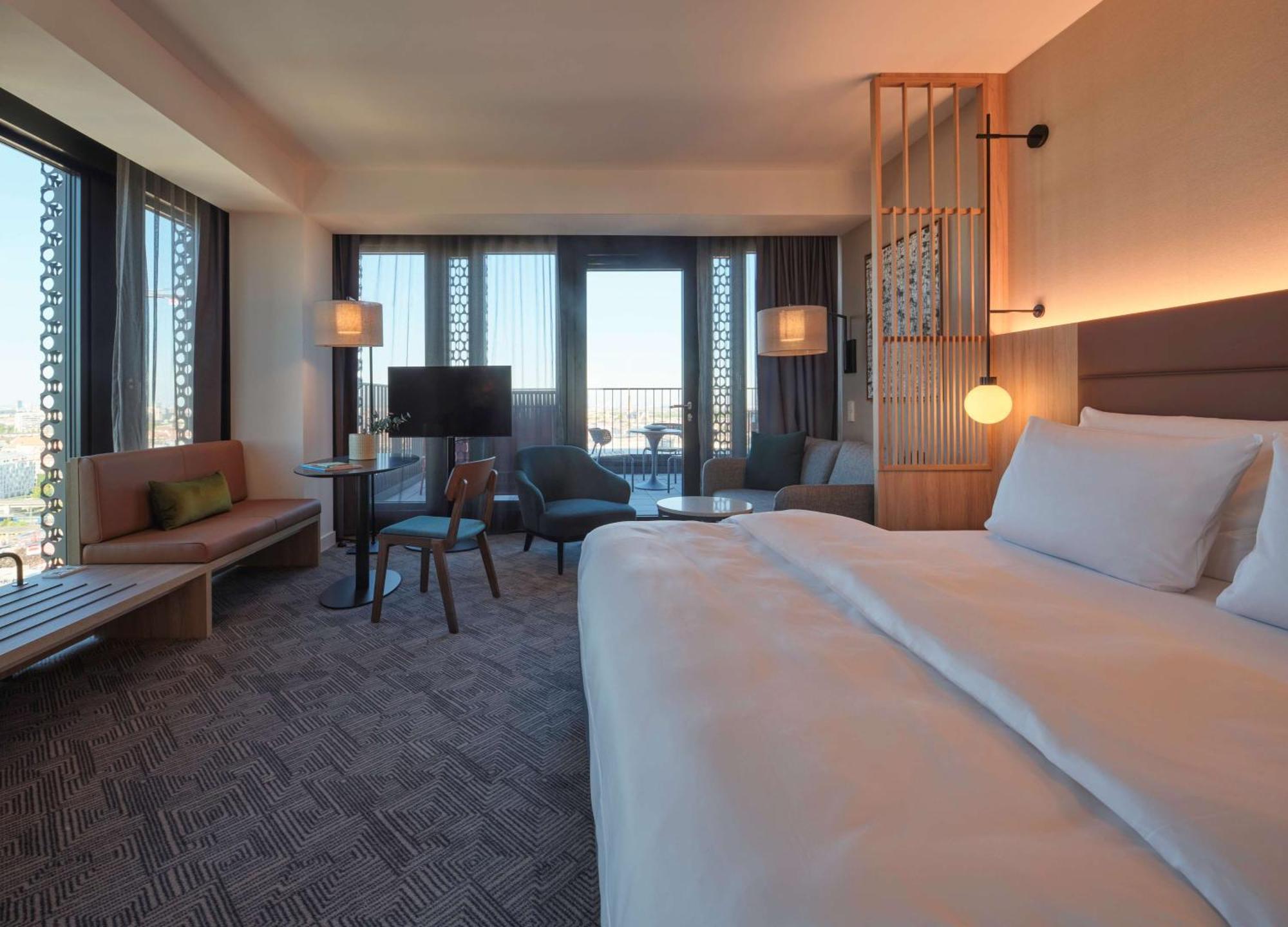Adina Apartment Hotel ミュンヘン エクステリア 写真